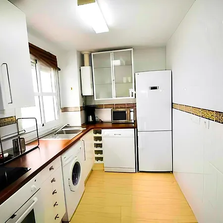 Apartment En Atalaya, A 350 Metros De La Playa Piscina Comunitaria *